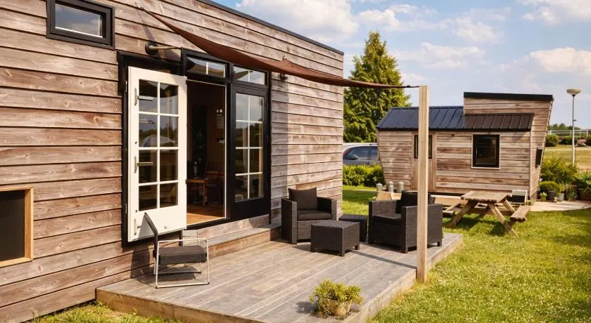 Tiny House - Image 1