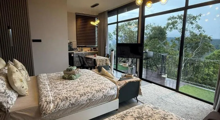 Green Therapy Cottage - Image 1