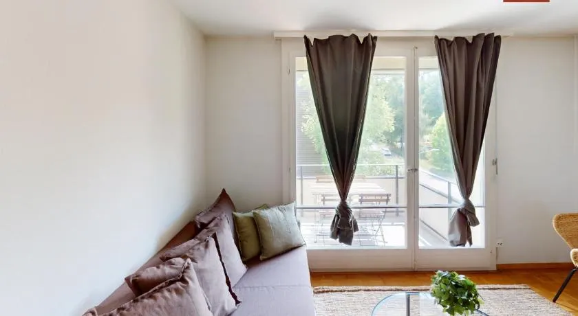 Practical Zurich Stay, Great Value - Image 1