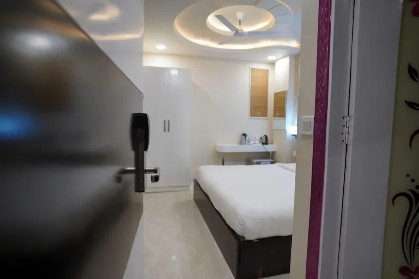 New Benaras Homestay - Varanasi - Image 1
