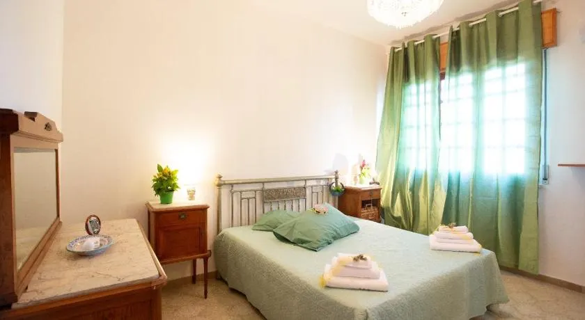 Villa 'Joseph' con vista mare, Wi-Fi e aria condizionata - Image 1