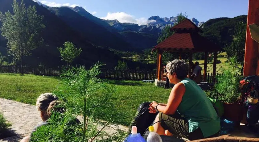 Guesthouse Alpini - Image 1