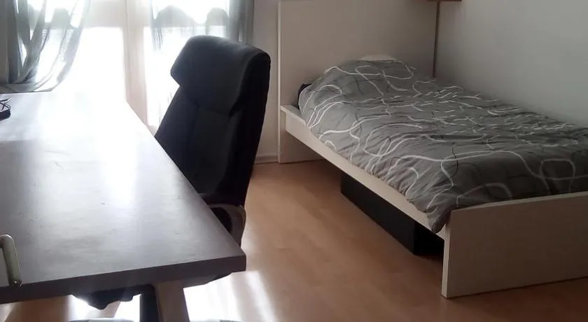 chambre a louer au cœur de rennes - Image 1