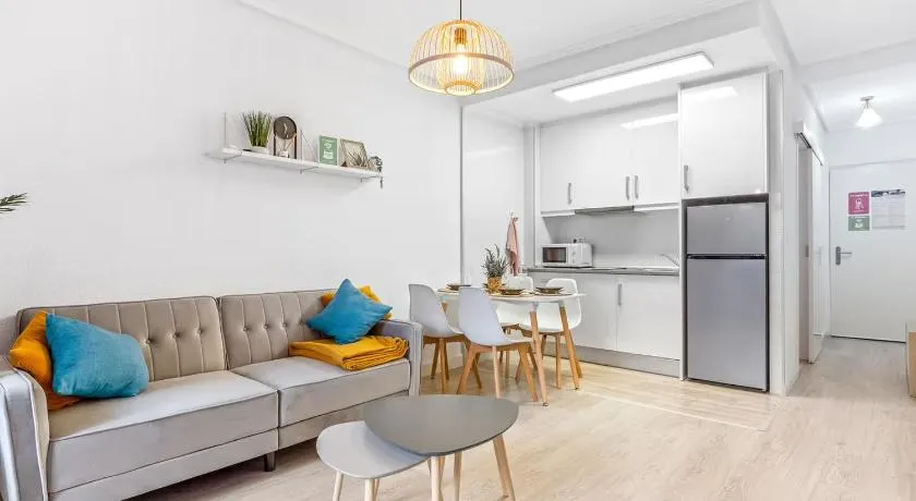 Apartamento Estefany a 100 m de Playa - Image 1