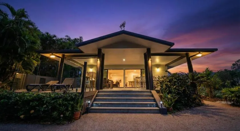 Beachside on Pacific - Image 1