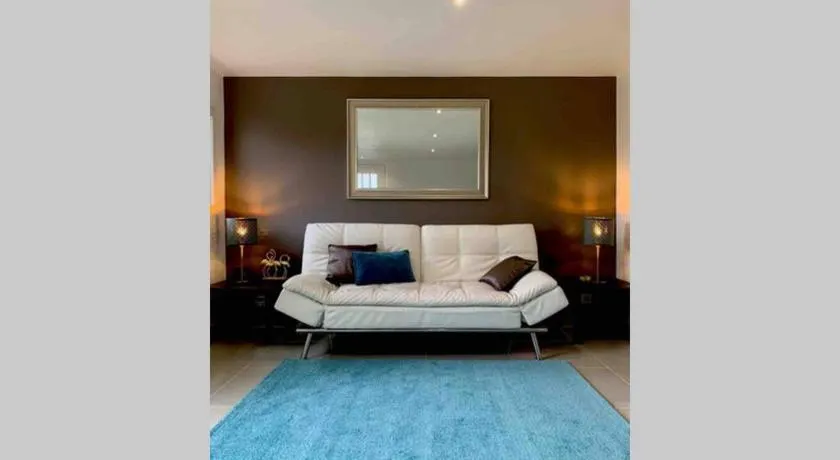 Appartement 3km Disneyland Paris 4 à 6 personnes - Image 1
