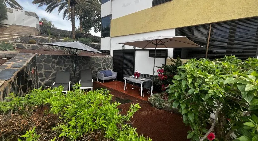 Oasis de paz junto al mar - Image 1