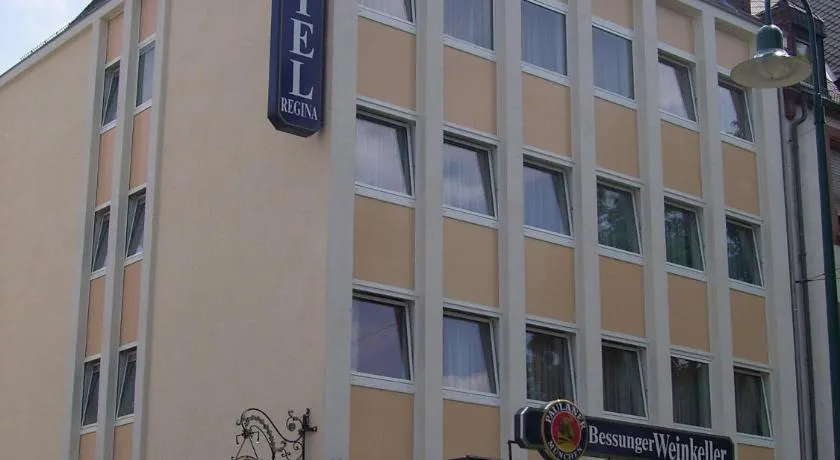 Hotel Regina - Image 1