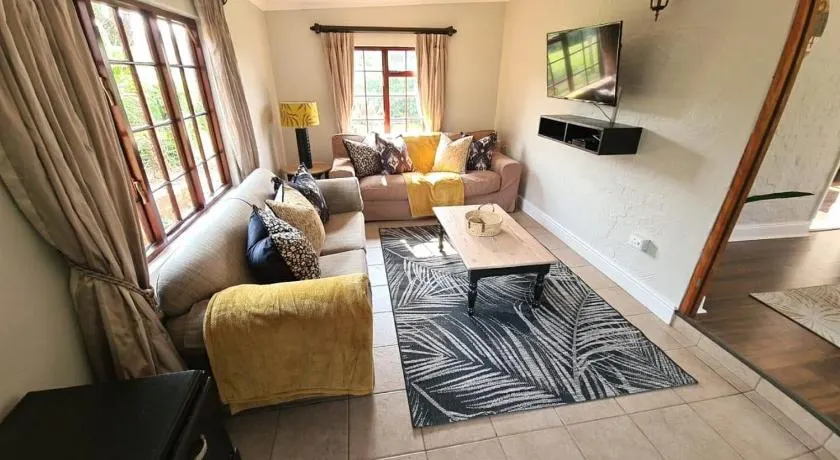 The Falls Cottages - Image 1