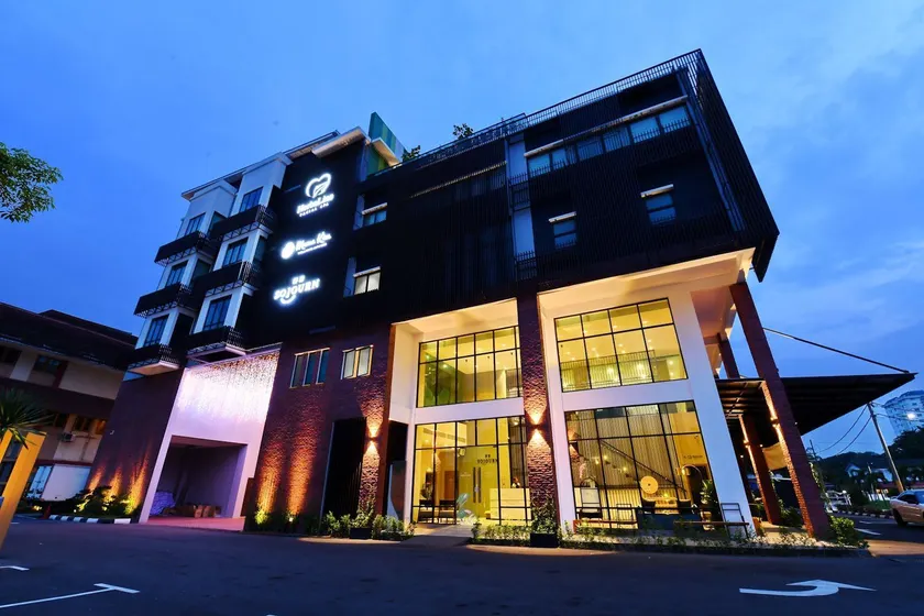 Sojourn Spa Hotel Ipoh - Image 1
