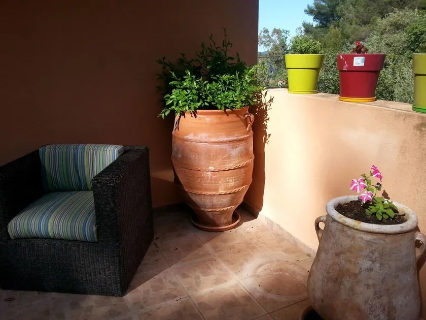 Tzaneria Apartments - Image 1