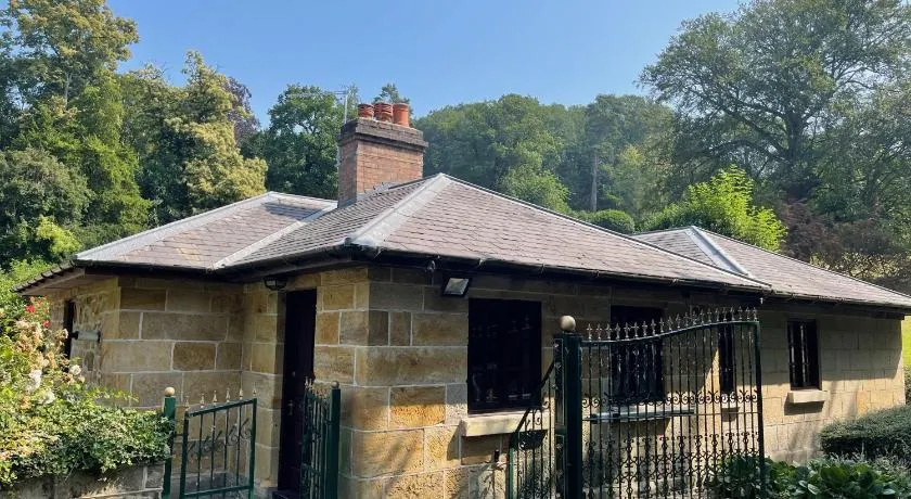 Marnwood Lodge - Image 1