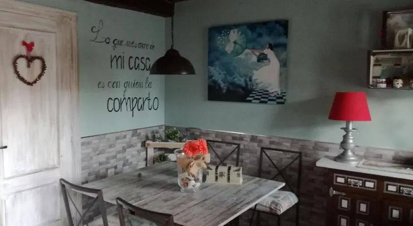 Villa castellanos - Image 1