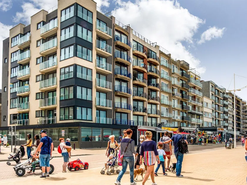 Modern Apartment in Koksijde near Seabeach - Image 1
