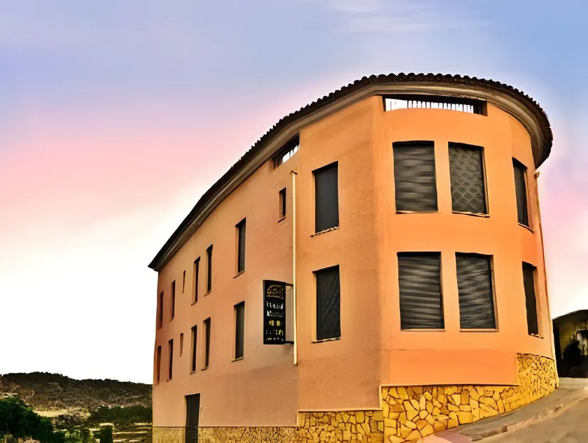 Hostal Rural Letur - Image 1