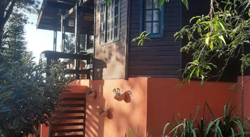 Casa de campo em Monte Verde , linda vista para montanhas - Image 1