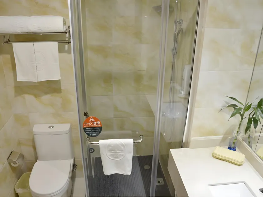 GreenTree Inn Jiaxing ZhongHuan South Road Zhonggang City Express Hotel - Image 1