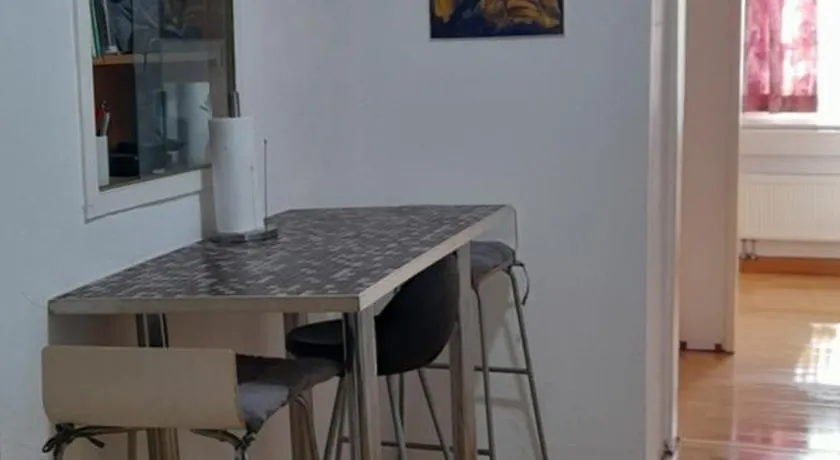 Ela Gar 1 WG Zimmer Wohngemeinschaft - Image 1