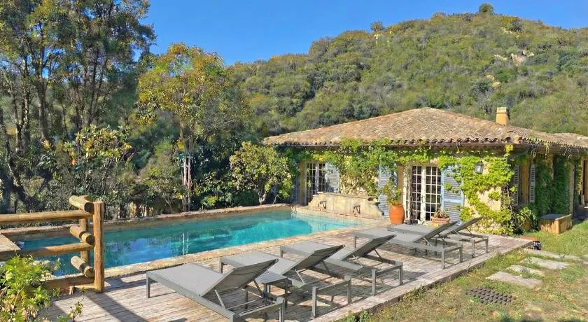Villa Mon Amour à Grimaud - Image 1