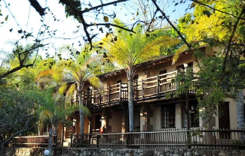 eBundu Lodge - Image 1