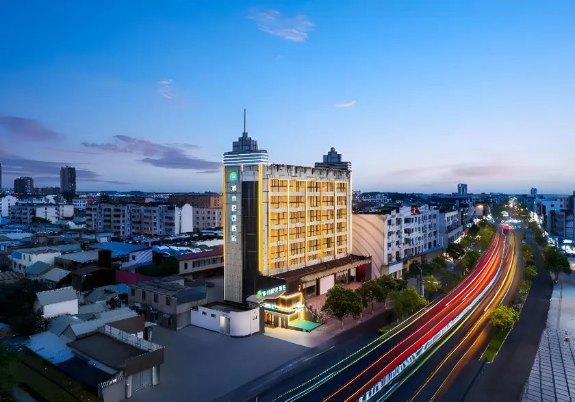 City Comfort Inn Huaian Lianshui RT-Mart - Image 1
