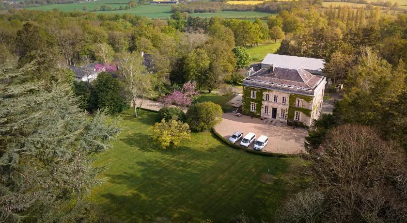 INSTITUT BOIS ROBERT - Image 1