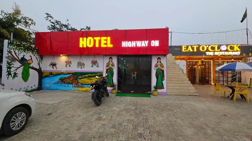 Hotel O Highway ON - Image 1