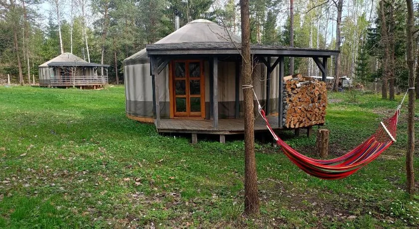 Jurty i namioty w Lesie KotfaLas Glamping Świętokrzyskie-SPA - Image 1