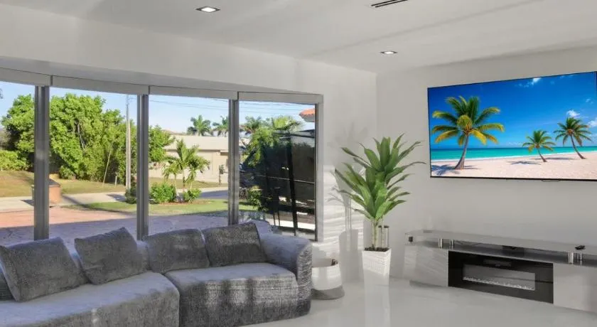 Tropical Haven Punta Gorda - Image 1