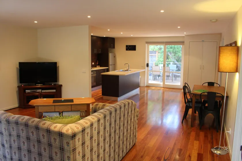Chill Apartment - Image 1