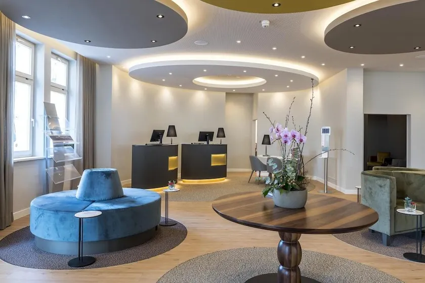 SEETELHOTEL Ostseehotel das Entdeckerhotel an der Ostsee und der perfekte Startpunkt für Ihre Inselabenteuer - Image 1