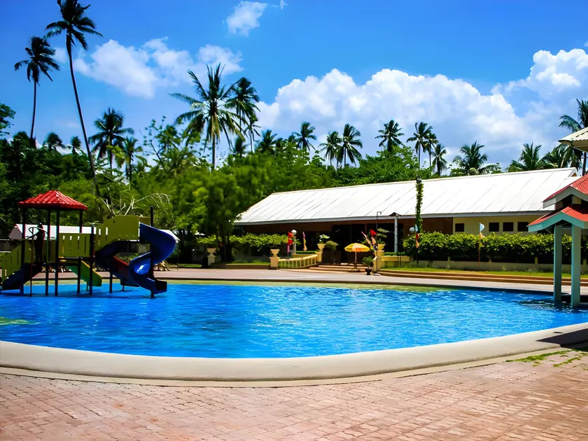 Dolores Tropicana Resort & Hotel - Image 1