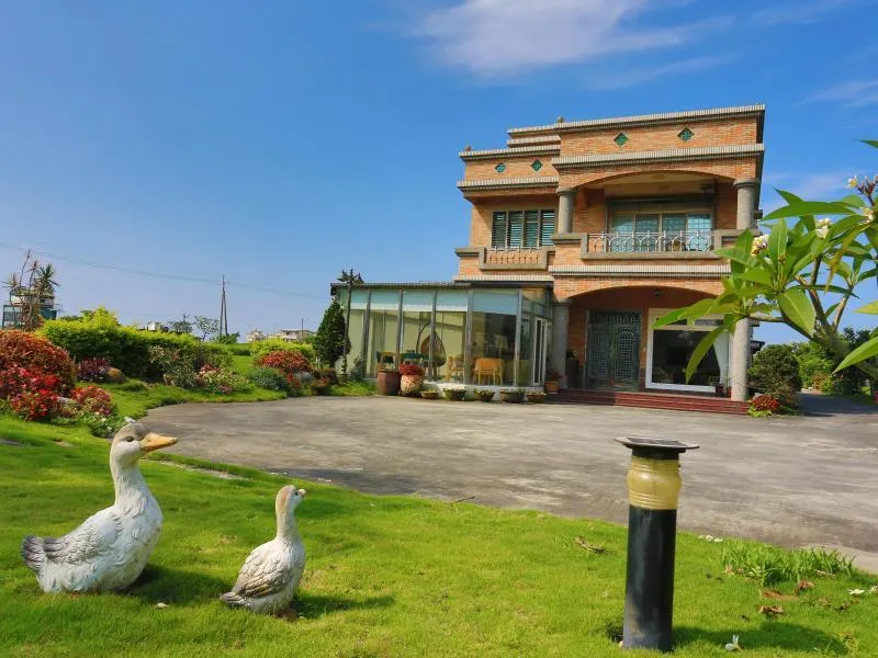 Campestral Garden - Image 1