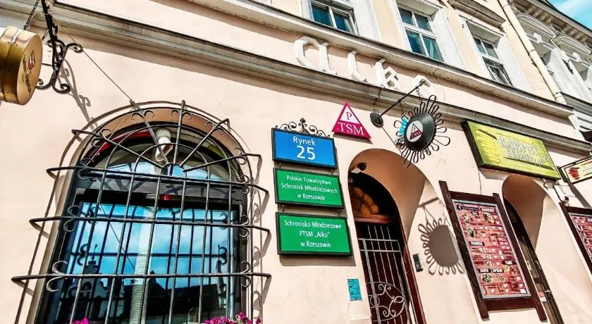 Schronisko Młodzieżowe PTSM "Alko" - Image 1