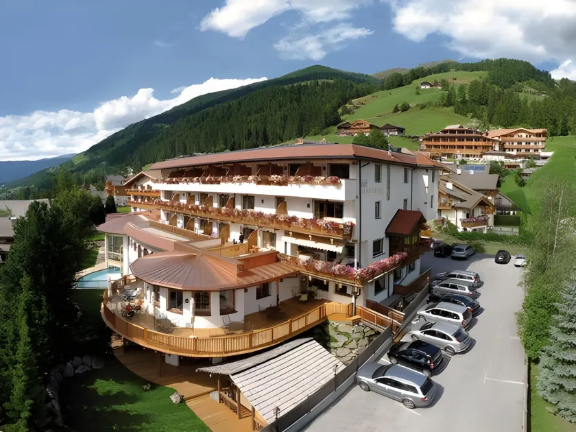 Hotel Alpenblick - Image 1
