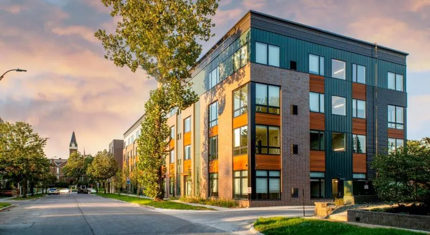 Sleepover Studio Apartments Des Moines - Image 1