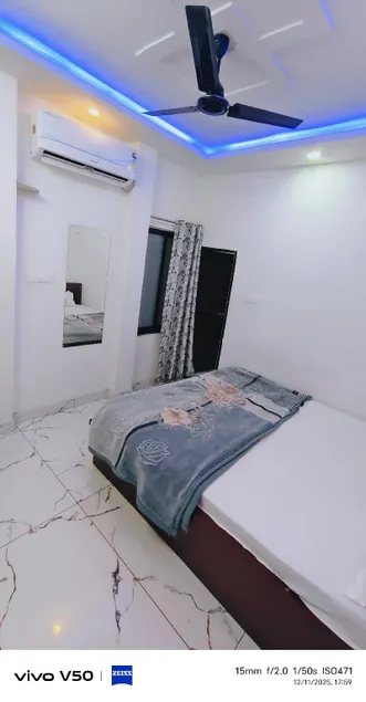 Vishal guest house - Image 1