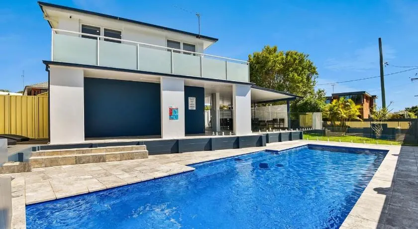 Beach House Ta Zott - Image 1