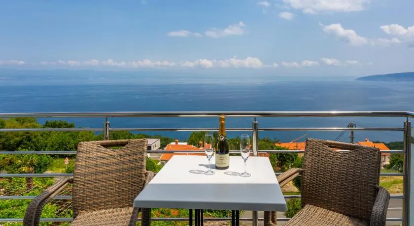 Apartman Zora 2 by Villas Guide - Image 1