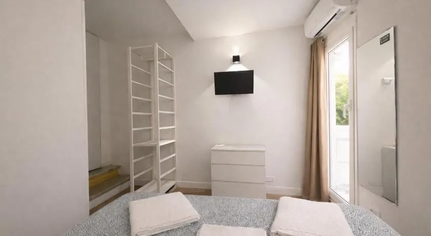 Pied a Terre Barberini - Image 1