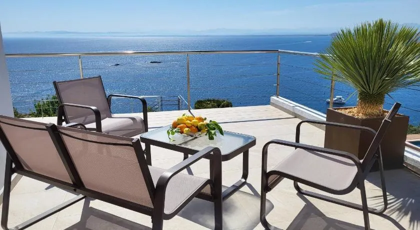 La Perla Villa en Canyelles, Roses AV-34 - Image 1