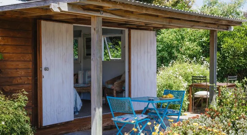 Haumoana Herb Cottage - Image 1