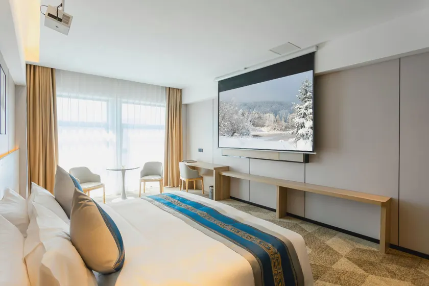 Yue Cheng HOTEL - Image 1