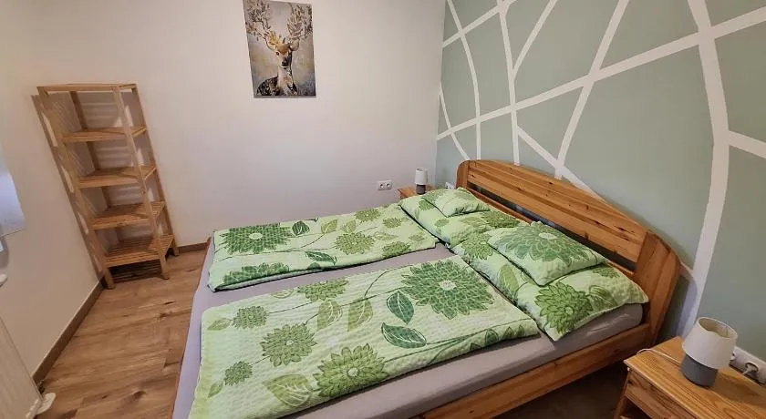 Lila Akác Vendégház Esztergom - Image 1