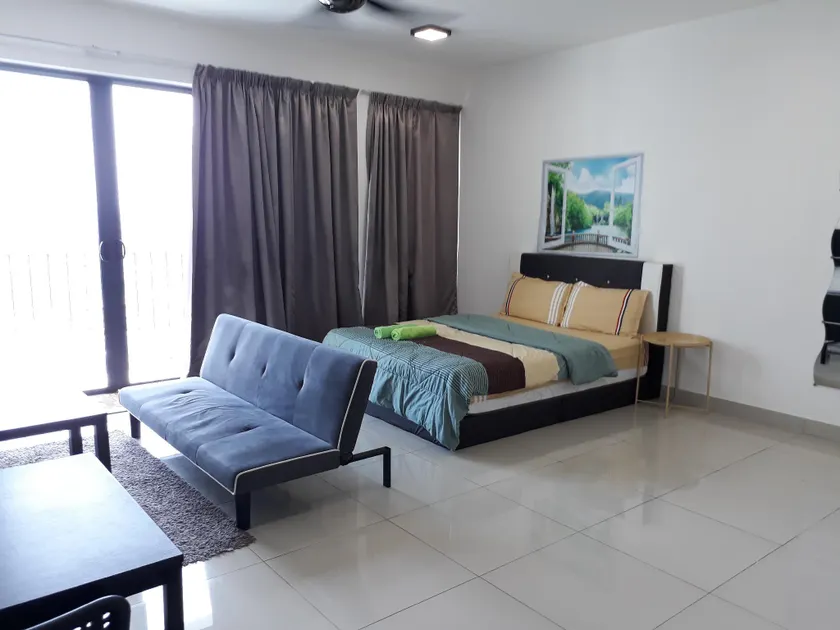 Wellness Homestay 2111 @ Trefoil Setia Alam - Image 1