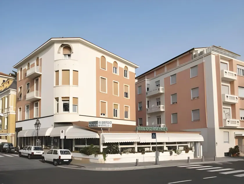 Hotel Marinella - Image 1