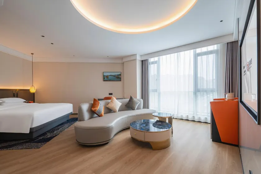 Qingdao Ethos Hotel - Image 1