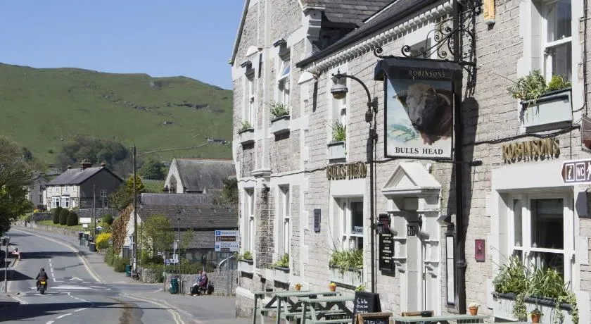 Bulls Head, Castleton - Image 1