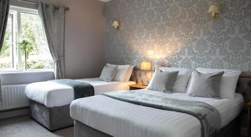 Sliabh Beagh Hotel - Image 1