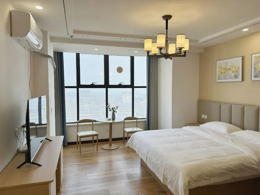 Kuishan Hotel - Image 1